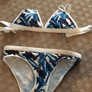 leaf blue and white bikini